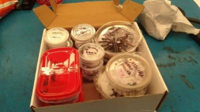 Vista general de un recipiente procedente de Santiago de Chile con 24 tarántulas y un cienpiés decomisado por la Procuraduría Federal de Protección al Ambiente de México (Profepa), informó hoy, miércoles 16 de mayo de 2018, la institución. EFE/PROFEPA/SOLO USO EDITORIAL