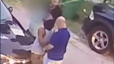 Un inmigrante nicaragüense que ganó un premio de 1.000 dólares en un raspadito de la lotería de Florida terminó detenido por agentes del Servicio de Inmigración y Control de Aduanas (ICE), según denunció su familia a medios de comunicación.