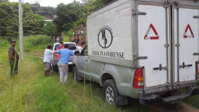 El cadáver fue llevado a la morgue.