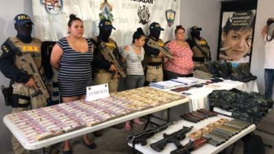 Las criminales fueron capturadas luego de labores de seguimiento y denuncias por parte de testigos protegidos.