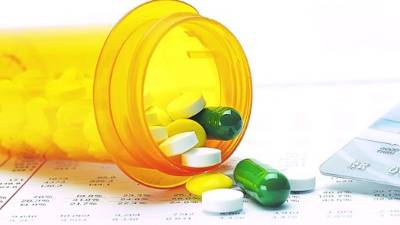 A pesar de importaciones y el comercio ilícito, productores nacionales cubren 40% del cuadro básico de medicamentos y exportan más de 10 millones de dólares este año