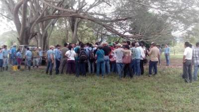 Los bandos están divididos y ayer hubo un enfrentamiento.
