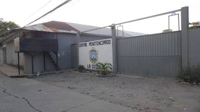 Las fuerzas vivas de La Ceiba se cansaron de pedir al Gobierno el traslado del penal.