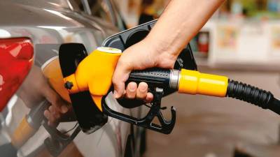 De 10.76 lempiras será el margen que alcanzará por galón entre la gasolina superior y regular.