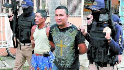 Los imputados cuando fueron capturados.