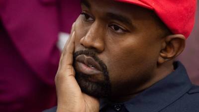 Kanye West es un reconocido rapero estadounidense.