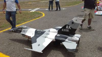 Los presentes han quedado impresionados con el show. Foto cortesía de Elian Puerto.