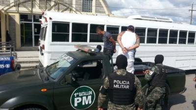 Los Benjamins llegaron a la capital custodiados por elementos de la PM y de la Policía Penitenciaria.