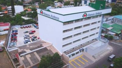 Sucursal de Banco Azteca en Tegucigalpa, Honduras. Foto Archivo