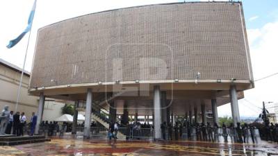 La junta directiva provisional es el órgano responsable de conducir las primeras sesiones, certificar la instalación formal del Congreso Nacional y preparar el terreno para la posterior elección de la junta directiva en propiedad. Su conformación será definida este miércoles en el hemiciclo legislativo.