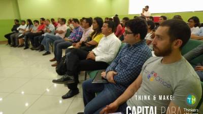 Emprendedores en una charla de octubre pasado.