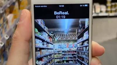 BeReal es una aplicación de redes sociales francesa lanzada en 2020.