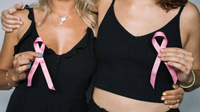 Las mujeres que sufren cáncer de mama deben tener una red de apoyo que les permita llevar una calidad de vida en medio del proceso.