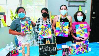 “Arte terapia” es uno de los cursos que ofrece Home Solutions. Para solicitar más información puede escribir al whatsapp 96374743.