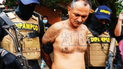 En La Lima, Cortés, fue detenido un presunto pandillero este miércoles por agentes de la Dirección Policial Anti Maras y Pandillas Contra el Crimen Organizado (Dipampco).