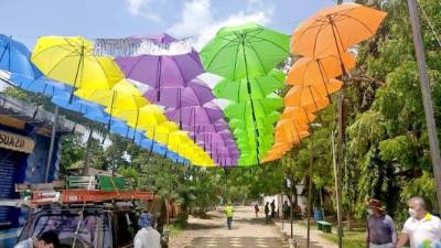 Un atractivo de las ferias serán las sombrillas de colores.