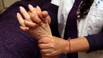 La reflexología puede ser aplicada a cualquier edad, y una sesión dura desde 20 o 30 minutos hasta una hora y media.