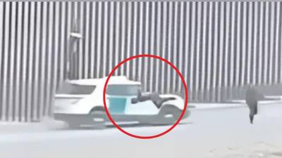 Momento exacto donde miembros de la Policía Fronteriza atropellaron a un migrante.