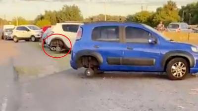 Video: Se roban llantas de carros en festejos de Argentina