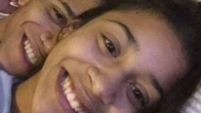 Yamily Vazquez y Edgar Pareves, un par de chicos de 17 años que se volvieron virales por su enorme parecido.