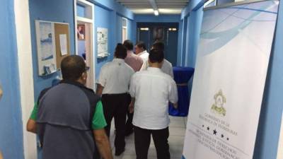 Autoridades dan un recorrido por la Ursac. El lugar cuenta con dos ventanillas de atención.