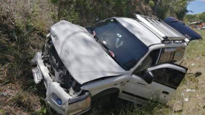 Dos muertos y diez personas resultan heridas en fatal accidente en Olancho