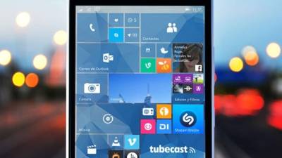 Microsoft busca expandir la línea de teléfonos que funcionen con su nuevo sistema operativo Windows 10 Mobile