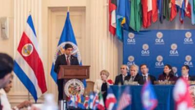 La reacción de la OEA llegó minutos después de que Maduro aterrizara en un aeropuerto al norte de la ciudad de Nueva York.
