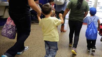 Más de 2,600 menores fueron separados el año pasado de sus padres bajo la política de 'tolerancia cero'. EFE/Archivo