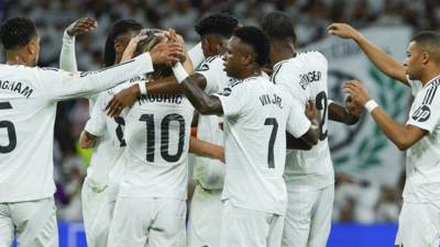 Jugadores del Real Madrid celebrando uno de los dos goles marcados ante Villarreal.