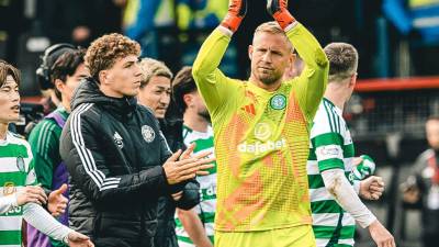 Jugadores del Celtic celebrando la victoria obtenida en nueva jornada de la Liga de Escocia.