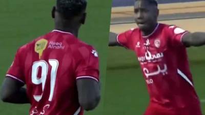 Romell Quioto debutó con el Al Arabi SC de Arabia Saudita y el VAR le anuló un gol legal.