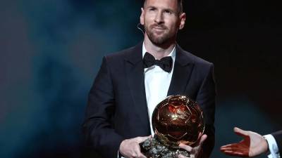 Messi recibió un Balón de Oro muy discutido y habla el que cree que lo merecía él.