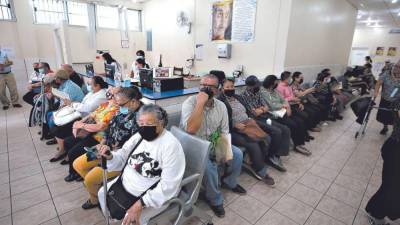 La CNBS aprobó disposiciones complementarias al decreto 34-2024 que favorecen a la población de la tercera y cuarta edad en Honduras.