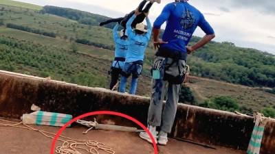 Los tres instructores arrestados por la muerte de la joven de 21 años que falleció tras ser lanzada al vacío durante un salto de puentismo no supieron explicar ante la Policía Civil qué sucedió al momento del accidente.