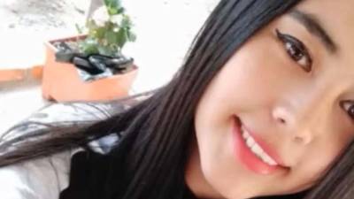 Una joven motociclista perdió la vida la mañana de este jueves tras colisionar contra un camión cisterna de agua en la salida al sur de la capital, a la altura de la entrada principal de la residencial Lomas de María.