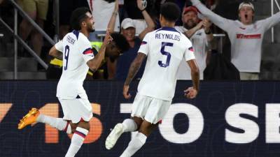 Jesús Ferreira celebrando uno de sus goles contra San Cristóbal y Nieves.
