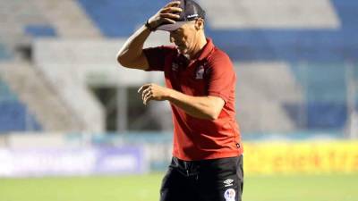 Pedro Troglio fue castigado por la Comisión de Disciplina y no estará en el Clásico ante el Motagua.