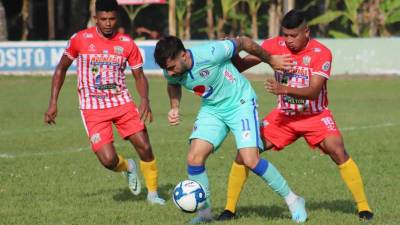 Agustín Auzmendi sigue marcando goles en la pretemporada de Motagua que le ganó 3-0 al Santa Rosa FC.