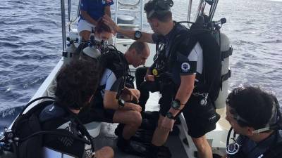 Los españoles vienen liderados por el director de Zoología y científico Alberto Redondo.