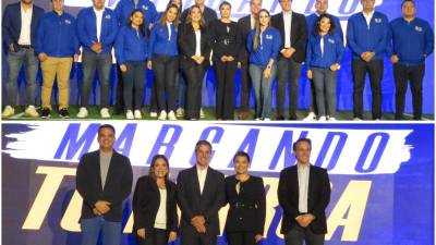 Ejecutivos de Tigo en el lanzamiento de la transmisión del Mundial FIFA 2026. Tigo transmitirá los 104 partidos del Mundial FIFA 2026 a través de Tigo Sports.
