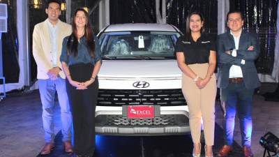 Ejecutivos de Excel realizaron la presentación del Stargazer perteneciente a la familia de Hyundai.