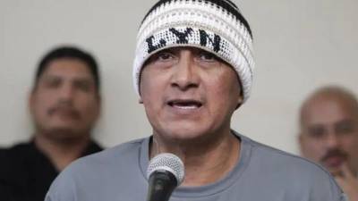 Uno de los fundadores y líder histórico de la sangrienta pandilla criminal ‌conocida como Barrio 18, falleció en El Salvador a ‌consecuencia de complicaciones hepáticas, informó el jueves el Gobierno del país centroamericano.