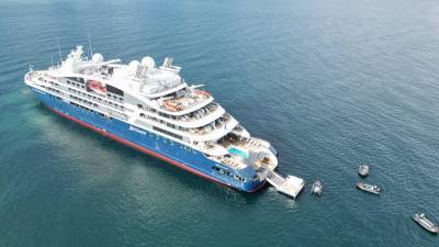 Le Bellot, una joya del turismo de expedición, atracó en la bahía de Tela el miércoles. El crucero francés de la empresa Ponant realizó su primera visita de ocho programadas para Atlántida.