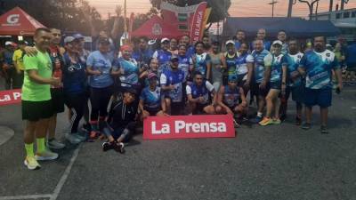 El entrenamiento de campo comenzó a las 5:00 am.
