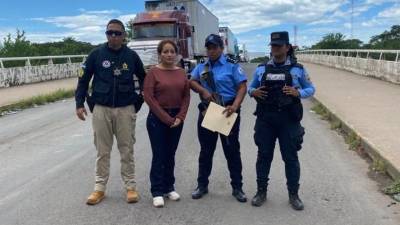 Erica Yasmin Manzanares Moreira tenía una alerta azul y por eso fue detenida en el Guasaule, Choluteca en la frontera con Nicaragua.