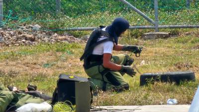 Una granada de fragmentación, dos armas de fuego, teléfonos celulares, antenas de internet decomisaron en la cárcel El Pozo en Ilama, Santa Bárbara.