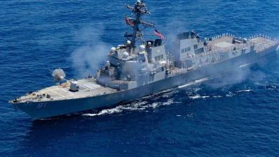 Destructor (clase Arleiht Burke) USS Winston S. Churchill (DDG 81) del Flight II-A. Foto: US Navy