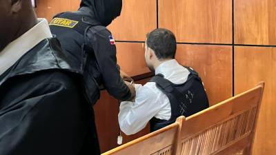 Reyes este día en la que sería su audiencia para conocer extradición.