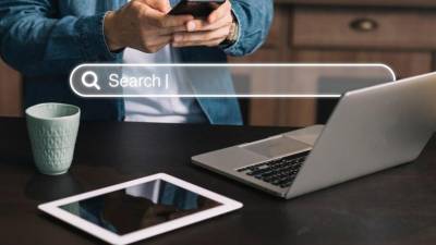 Optimiza tu presencia digital combinando SEO efectivo y contenido de calidad.